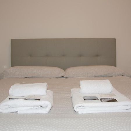 Apartamento De Dos Dormitorios En Triana Σεβίλλη Εξωτερικό φωτογραφία
