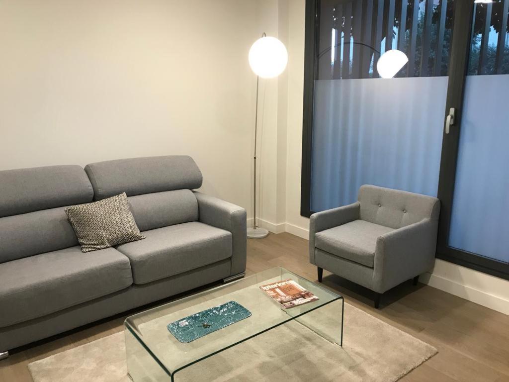 Apartamento De Dos Dormitorios En Triana Σεβίλλη Εξωτερικό φωτογραφία
